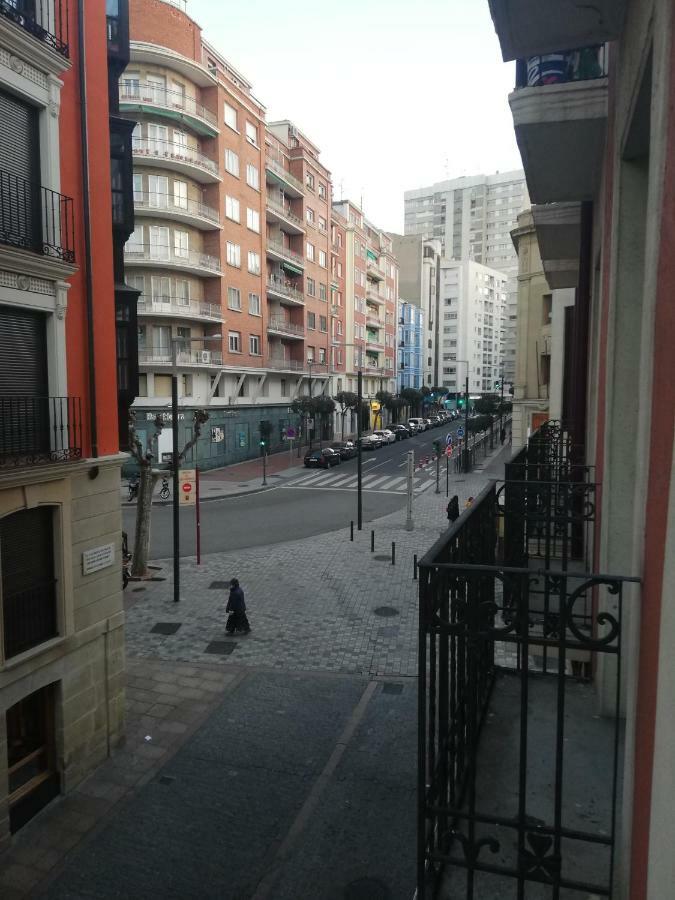 Apartamentos Espolon Logroño Extérieur photo